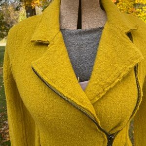 Tahari Moto Jacket | Small | gold/mustard yellow